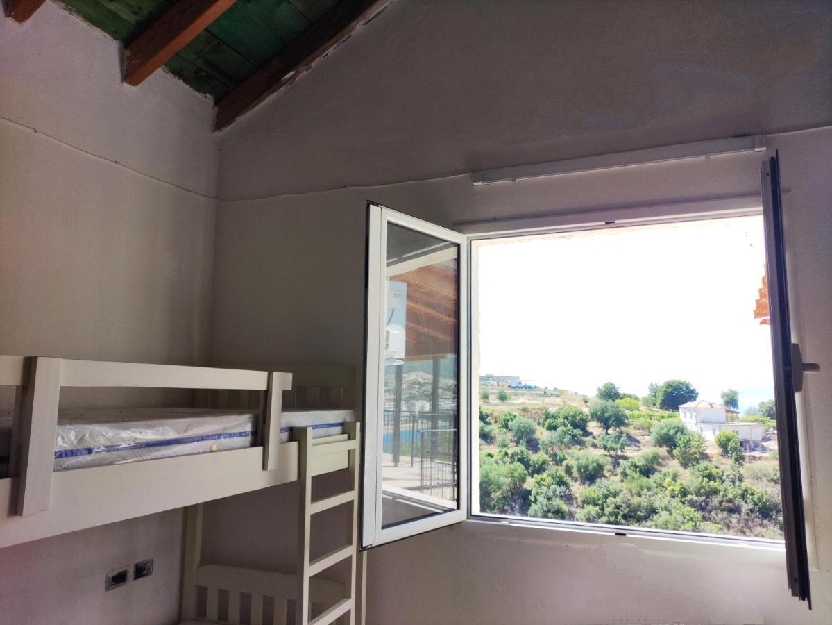 Filikur Hostel Himarë Dış mekan fotoğraf