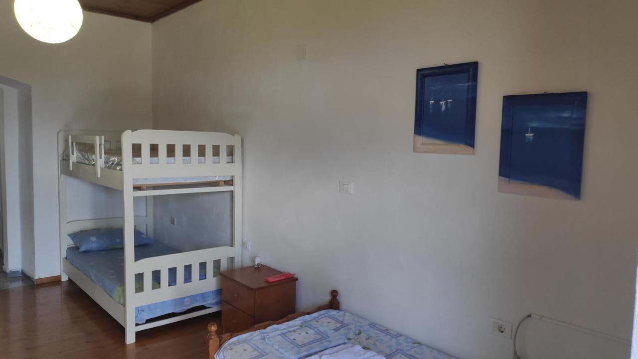 Filikur Hostel Himarë Dış mekan fotoğraf